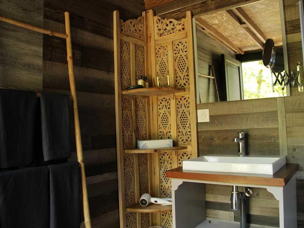 Palika Lodge Castets Bagian luar foto